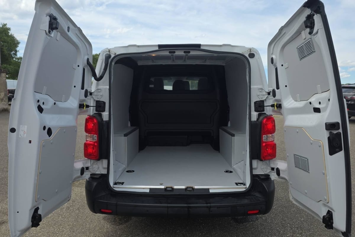 Citroën JUMPY CABINE APPROFONDIE NOUVEAU - Image 11