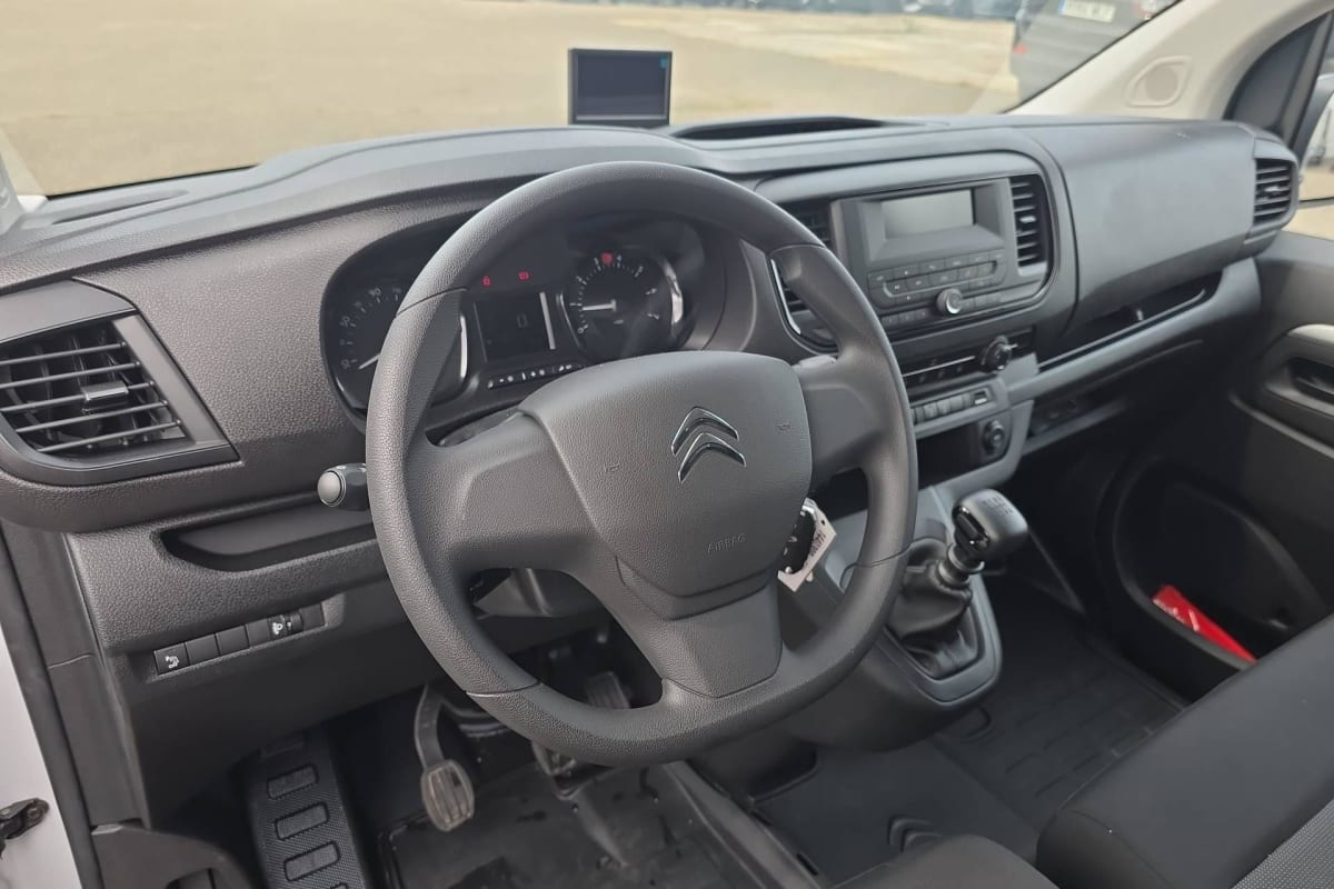 Citroën JUMPY CABINE APPROFONDIE NOUVEAU - Image 12