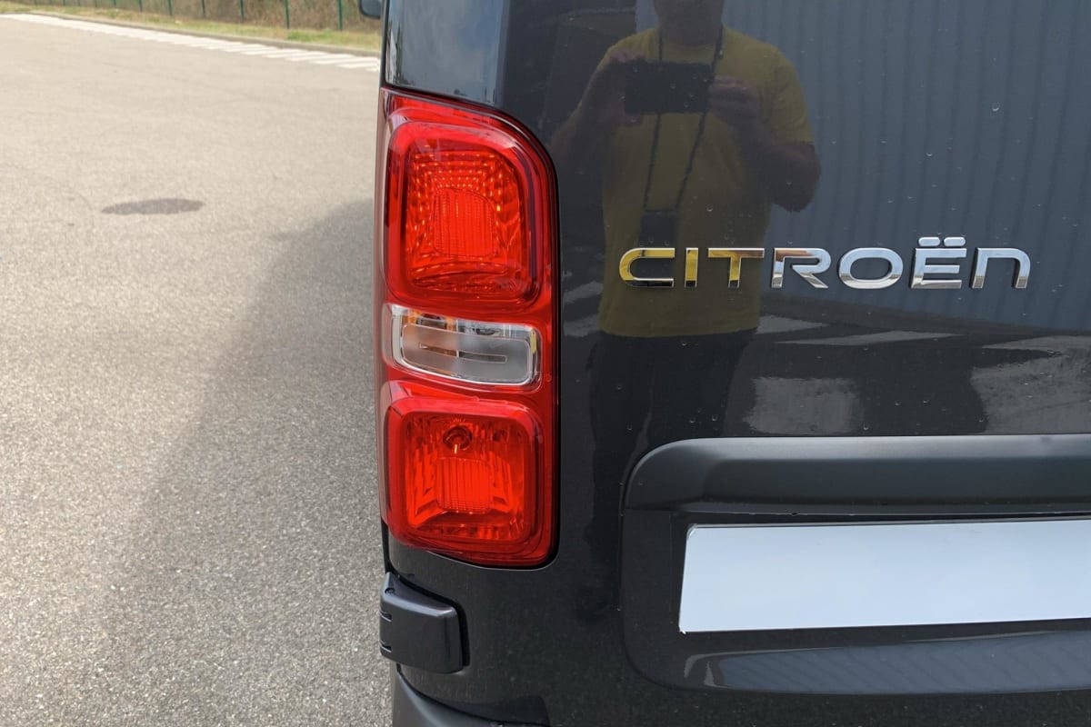 Citroën JUMPY CABINE APPROFONDIE NOUVEAU - Image 11