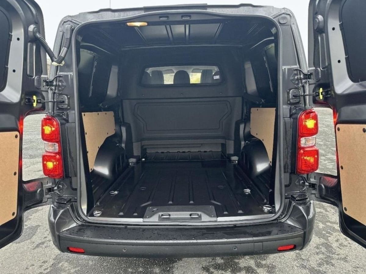 CITROEN JUMPY CABINE APPROFONDIE JUMPY CAB APPROFONDIE XL HDI 180 EAT8