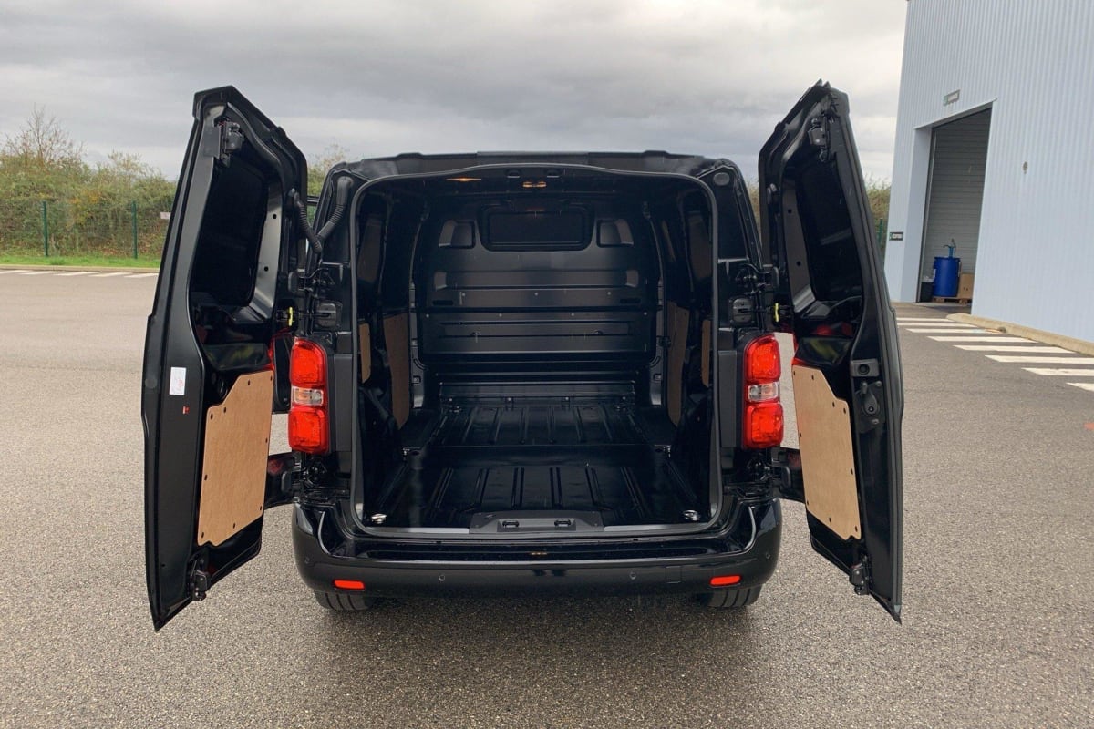 CITROEN JUMPY FOURGON M HDI 180 EAT8