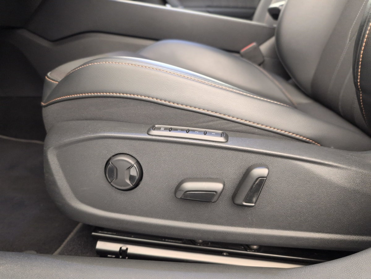 Cupra LEON - Image 16