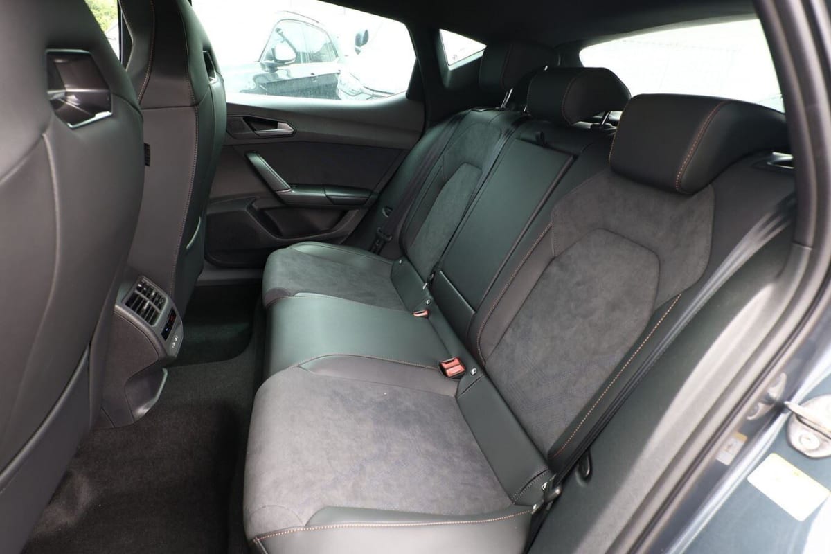 CUPRA LEON 1.5 ETSI HYBRID 150 CH DSG7 V