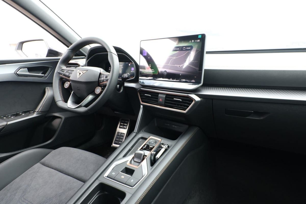 CUPRA LEON 1.5 ETSI HYBRID 150 CH DSG7 V