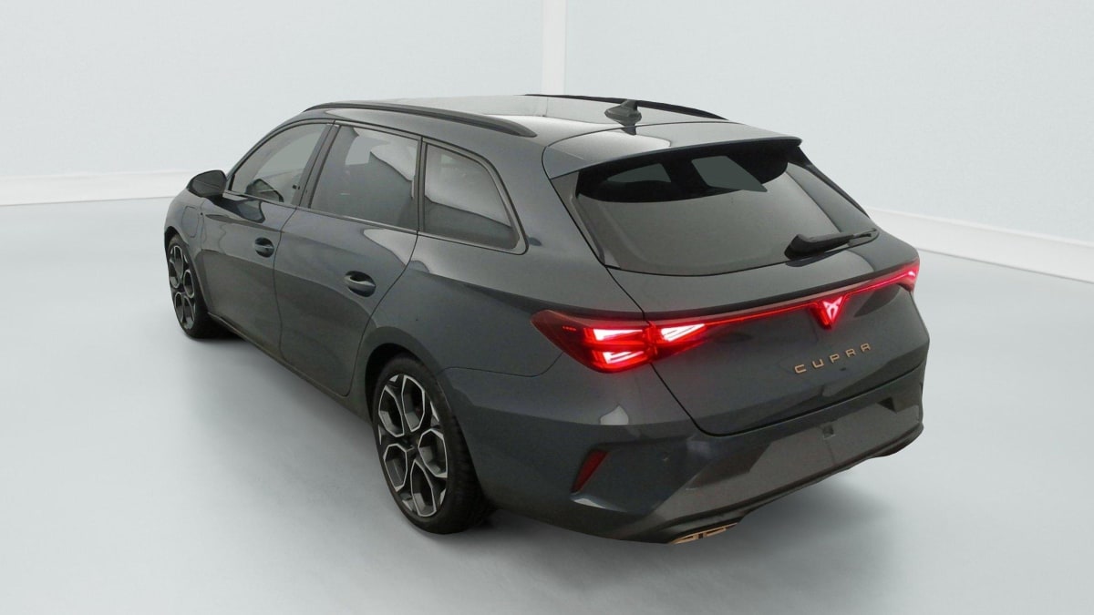 CUPRA LEON SPORTSTOURER EHYBRID 204 CH DSG6 V
