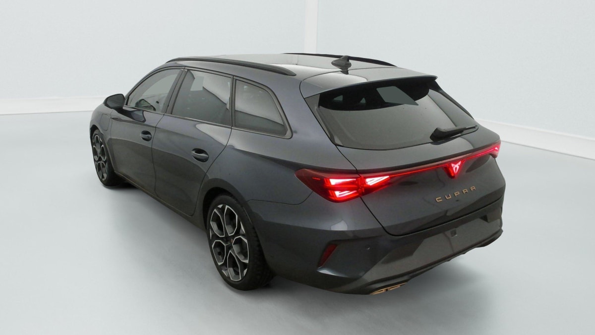 CUPRA LEON SPORTSTOURER EHYBRID 204 CH DSG6 V