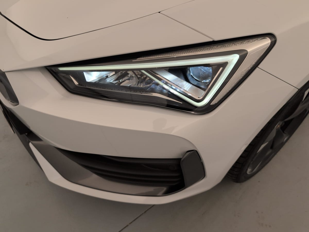Cupra LEON Sportstourer - Image 22