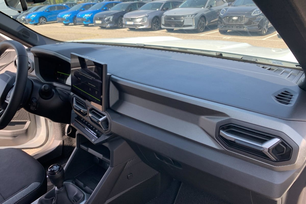 Dacia BIGSTER - Image 12