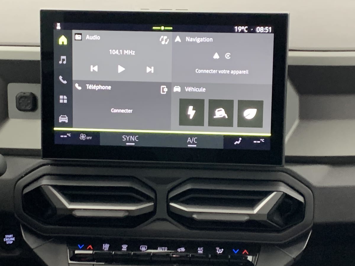 Dacia BIGSTER HYBRID - Image 68