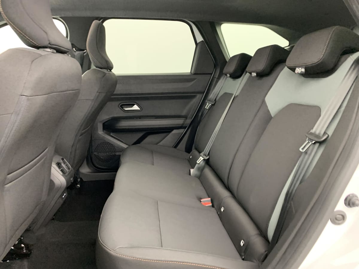 Dacia BIGSTER HYBRID - Image 21