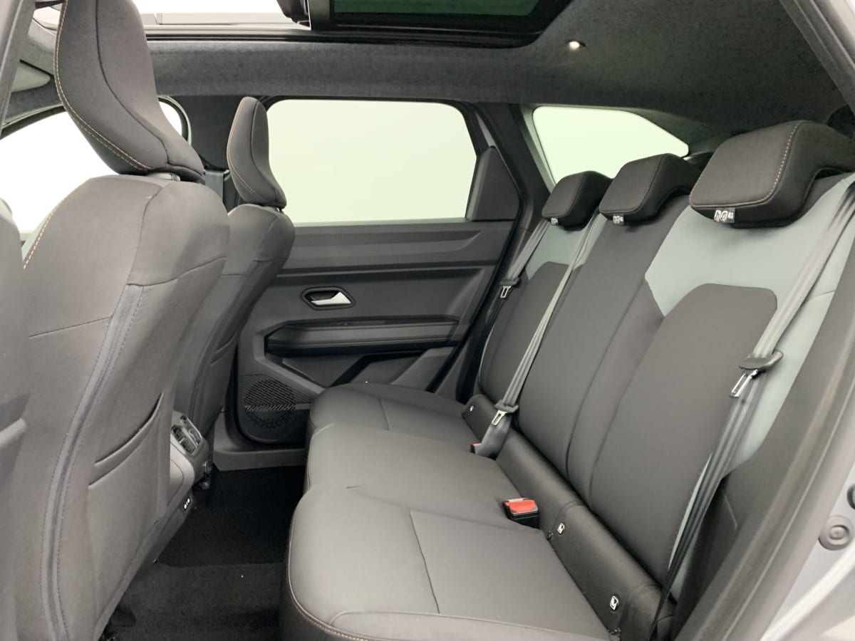 Dacia BIGSTER HYBRID - Image 72