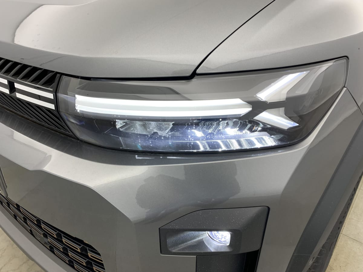 Dacia BIGSTER HYBRID - Image 76