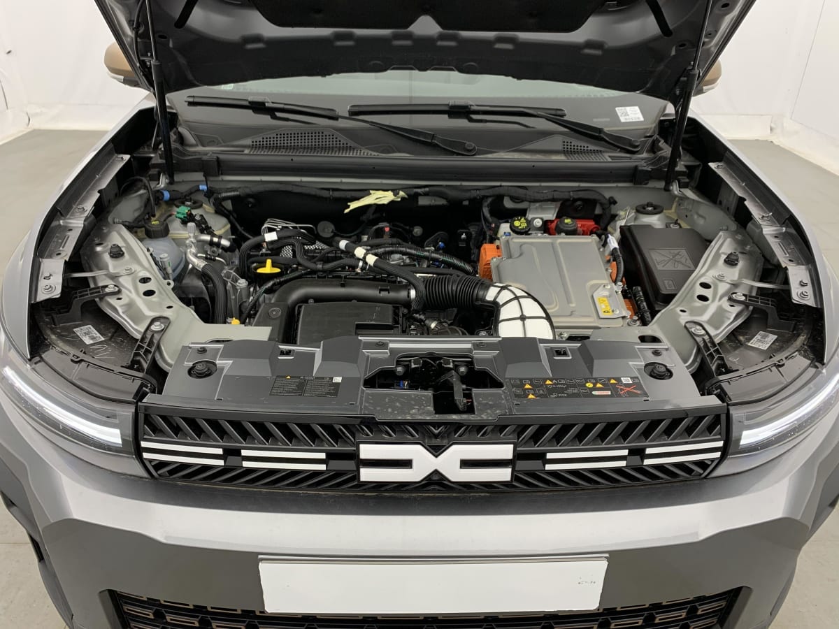 Dacia BIGSTER HYBRID - Image 77