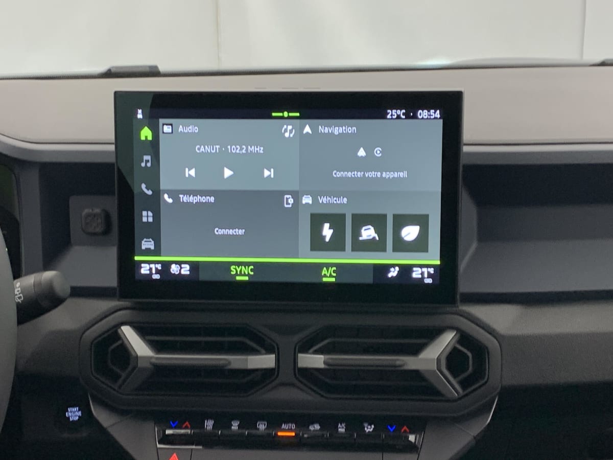 Dacia BIGSTER HYBRID - Image 18
