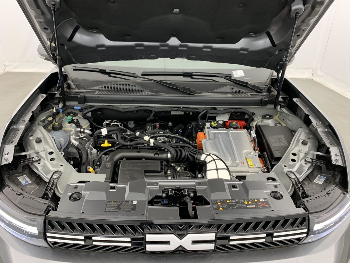 Dacia BIGSTER HYBRID - Image 48