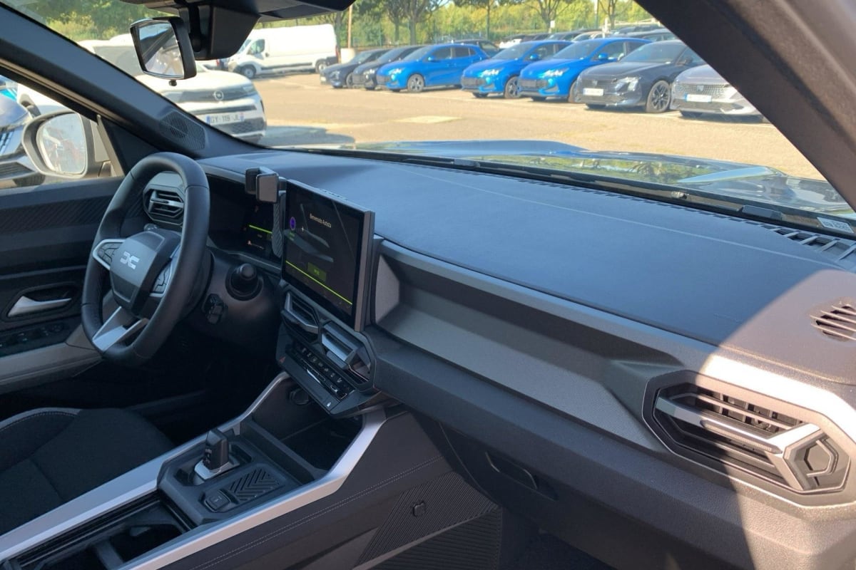 Dacia BIGSTER HYBRID - Image 12