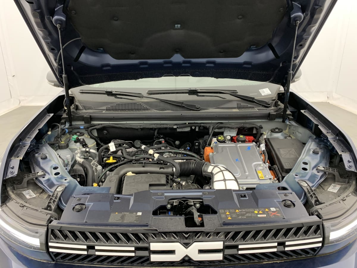 Dacia BIGSTER HYBRID - Image 25