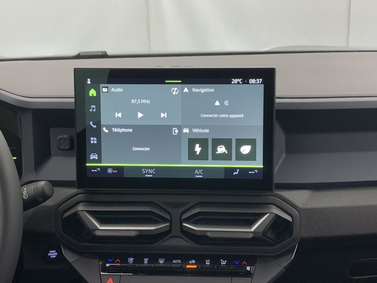 Dacia BIGSTER HYBRID - Image 73