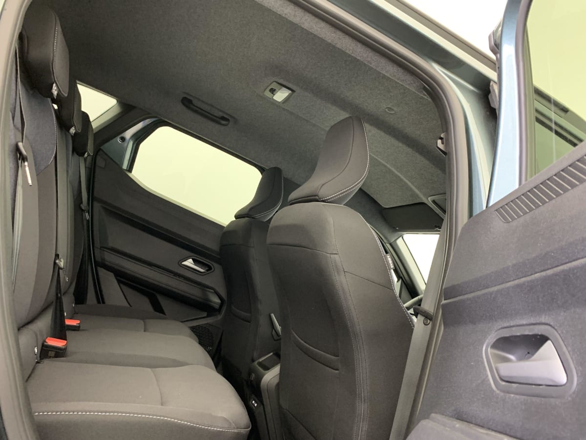 Dacia DUSTER - Image 32