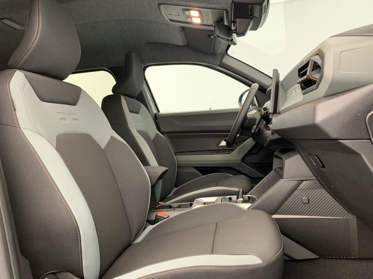 Dacia DUSTER - Image 9