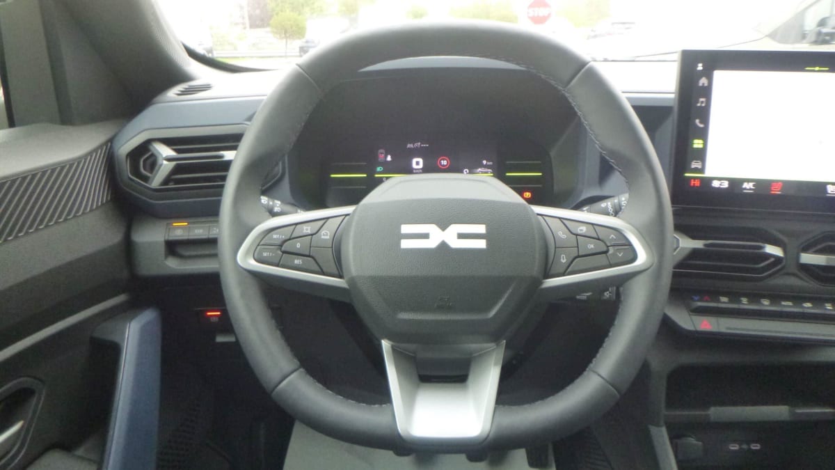 Dacia DUSTER - Image 10