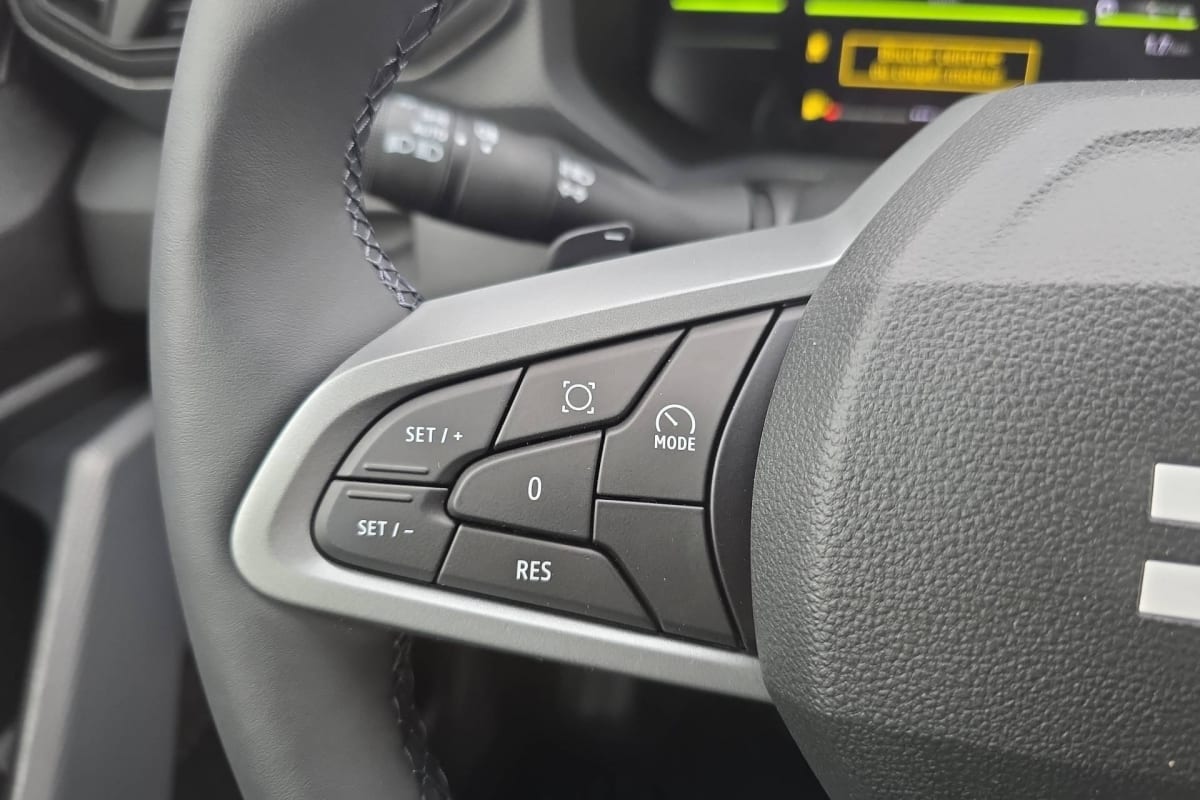 Dacia DUSTER - Image 43