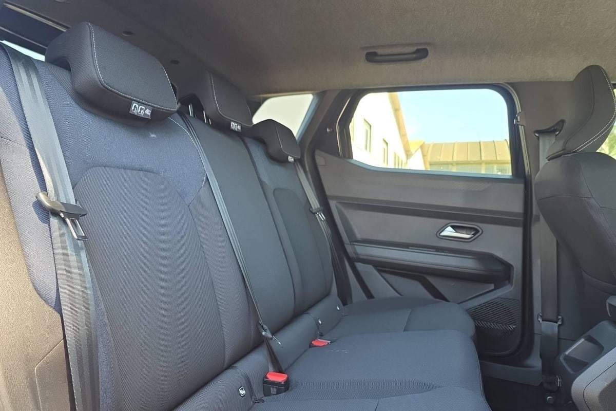 Dacia DUSTER - Image 10