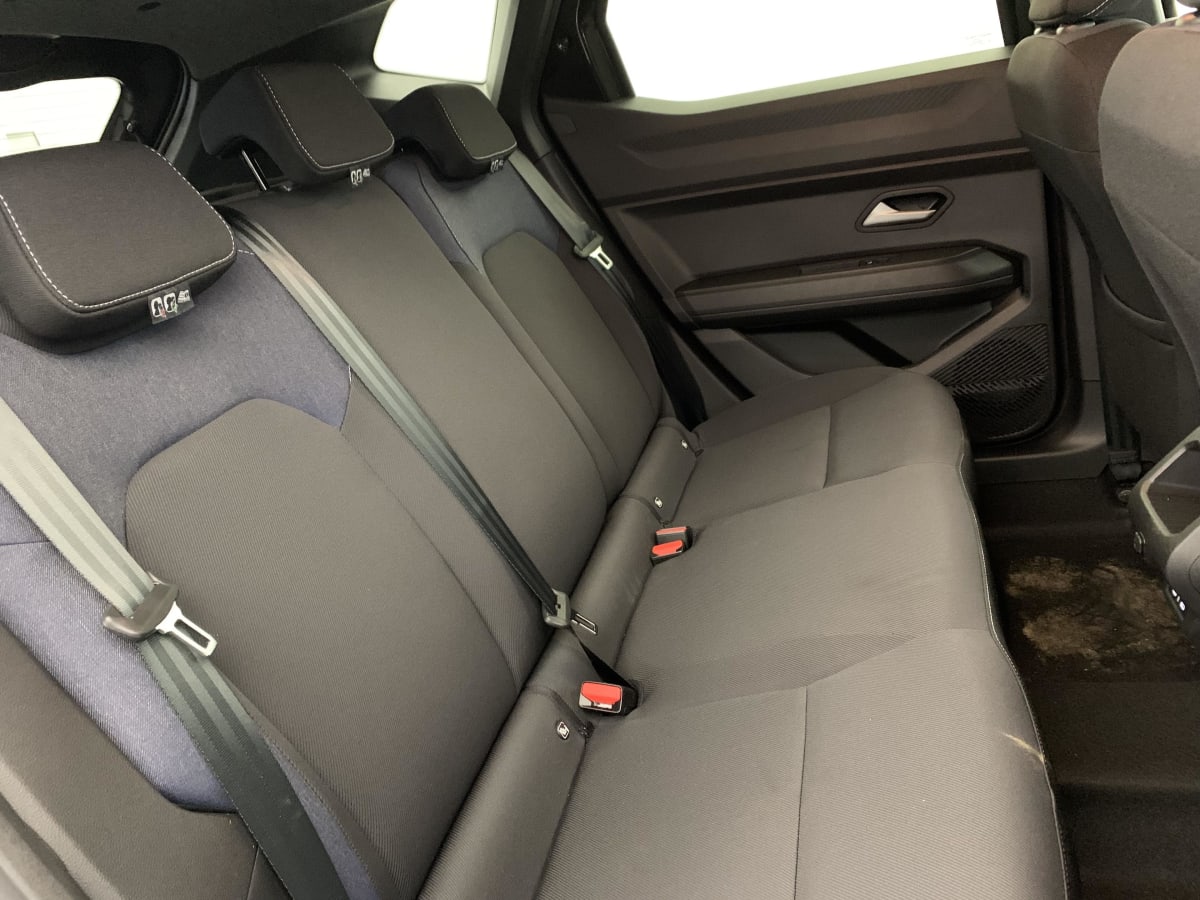 Dacia DUSTER - Image 10