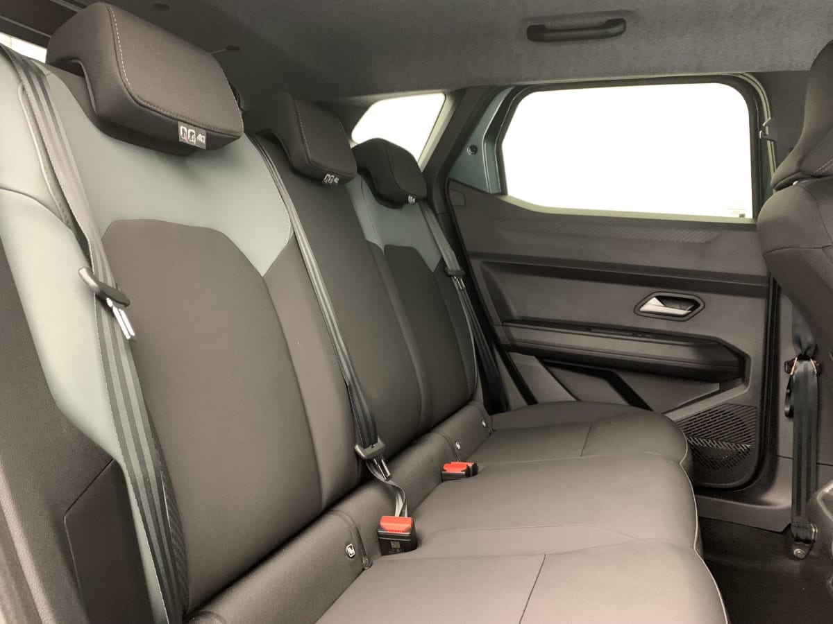 Dacia DUSTER - Image 36