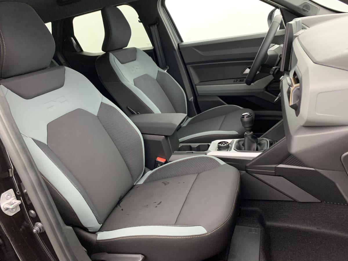 Dacia DUSTER - Image 9