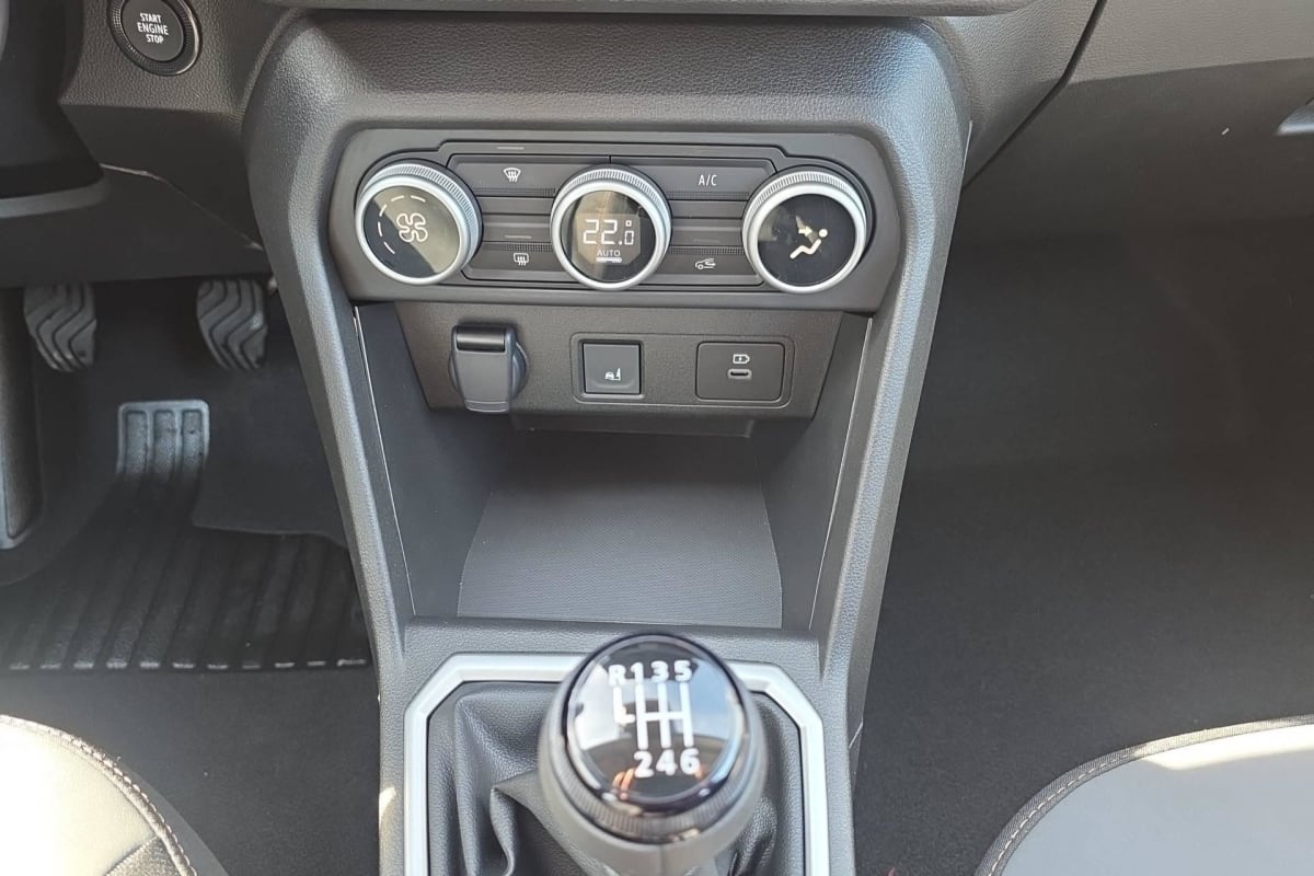Dacia Sandero - Image 17