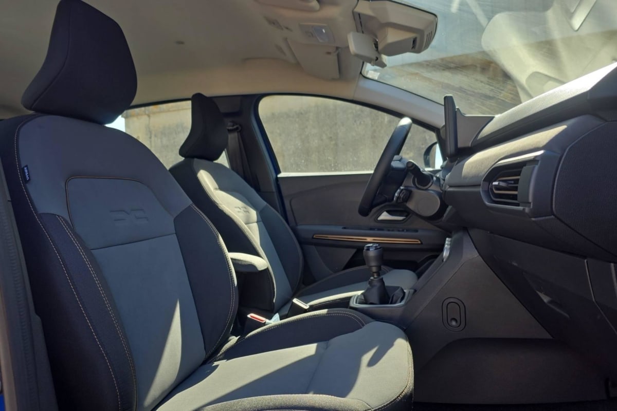 Dacia Sandero - Image 33