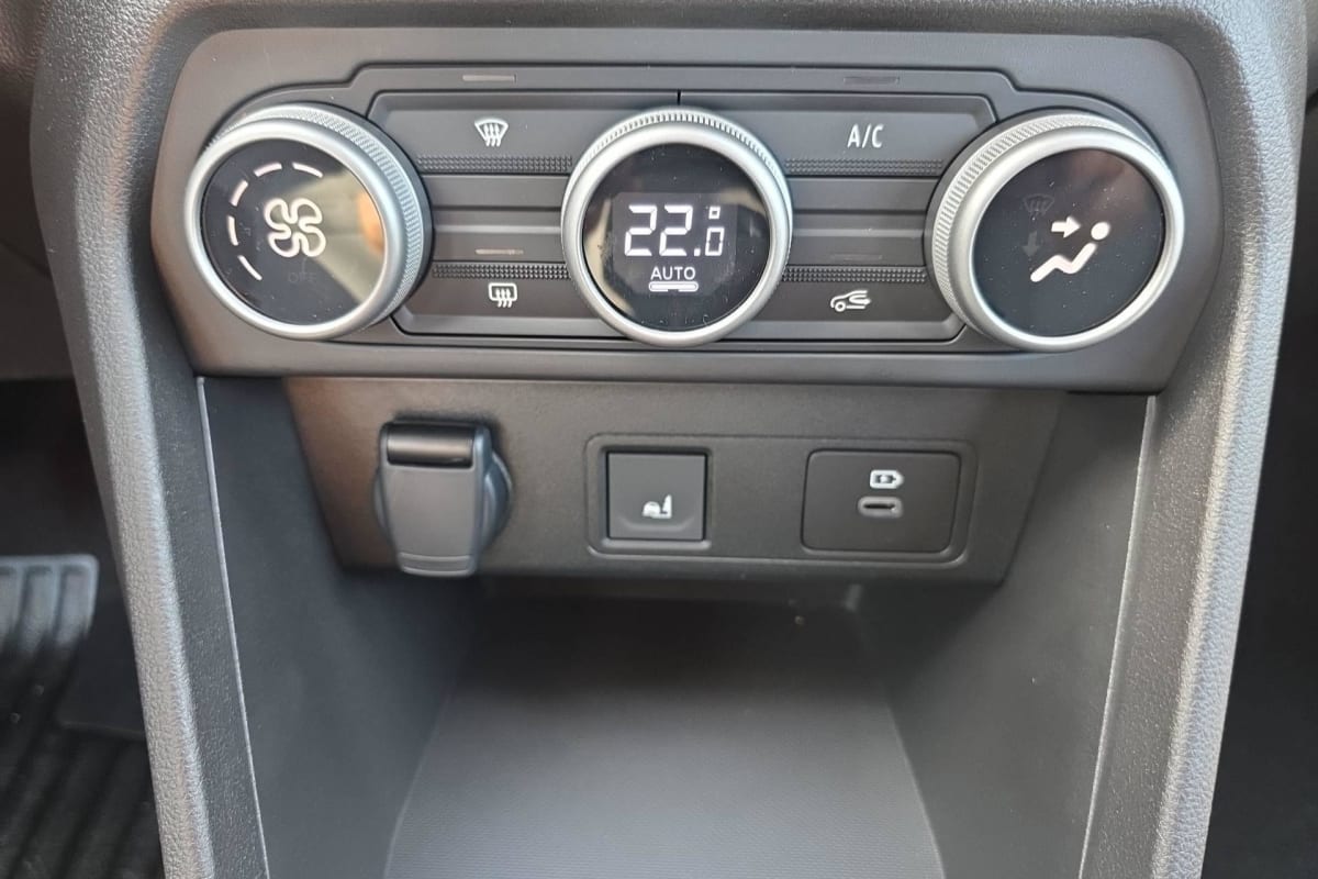Dacia Sandero - Image 43
