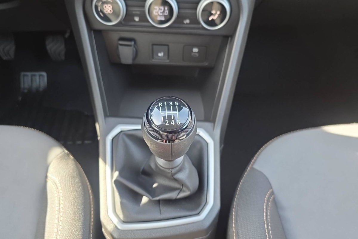 Dacia Sandero - Image 40