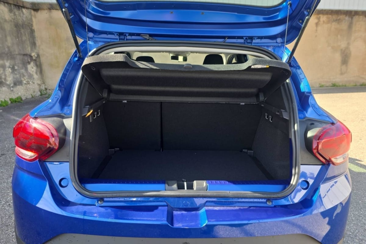 Dacia Sandero - Image 35