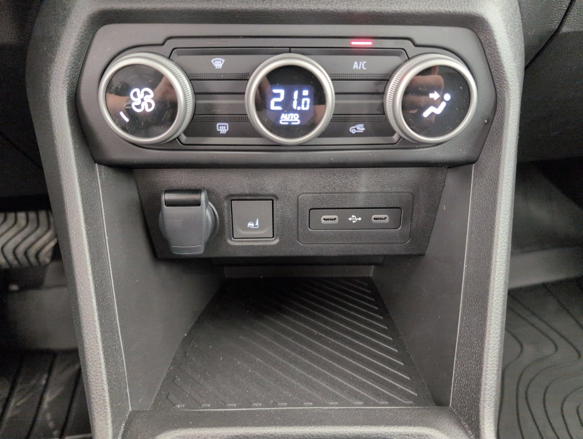 Dacia SANDERO GPL - Image 22