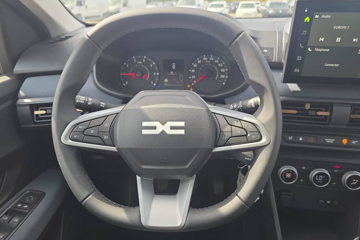 Dacia SANDERO GPL - Image 14