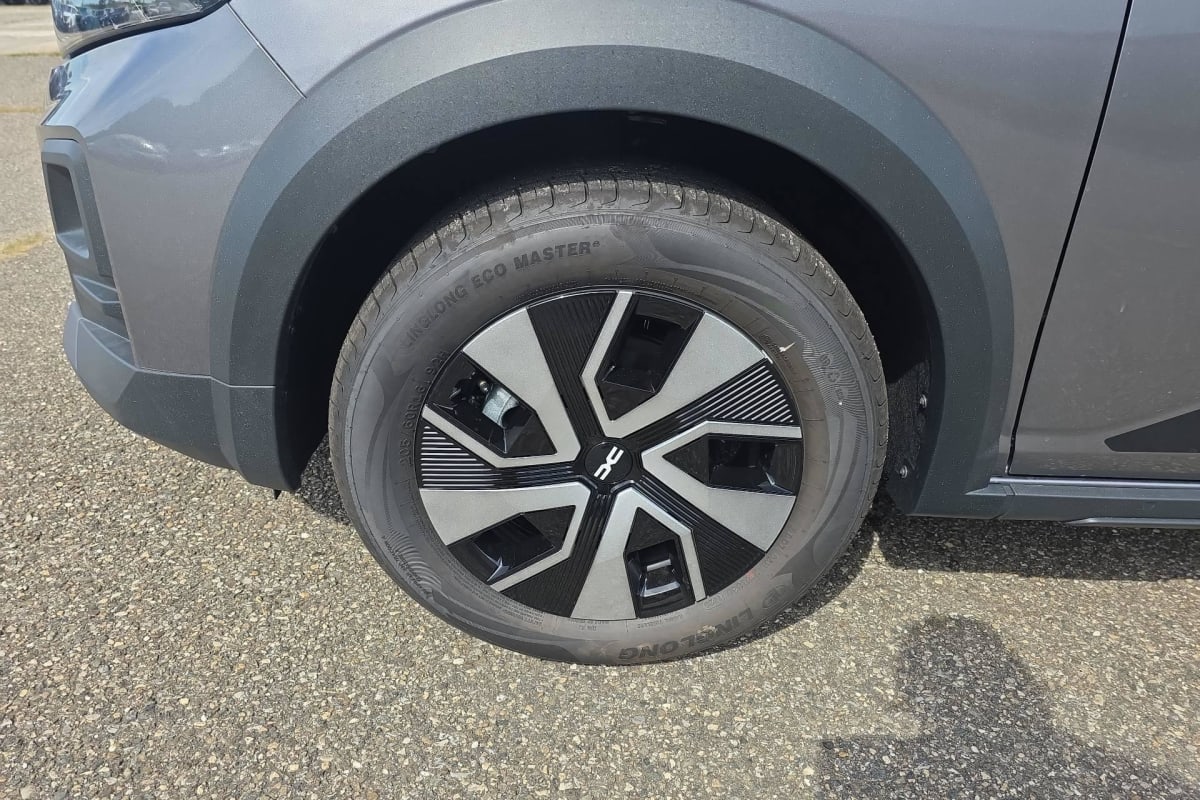 Dacia SANDERO GPL - Image 25
