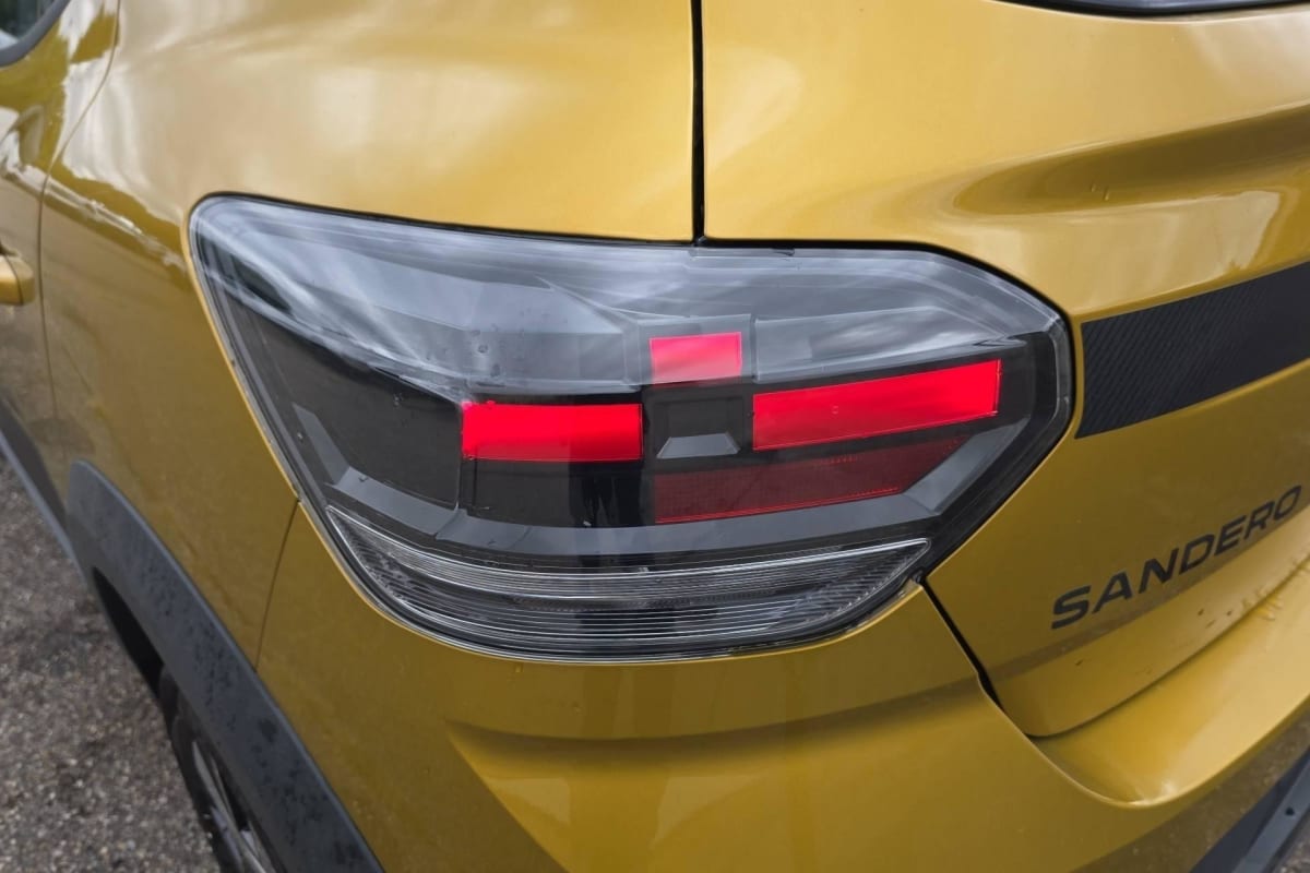 Dacia SANDERO GPL - Image 25
