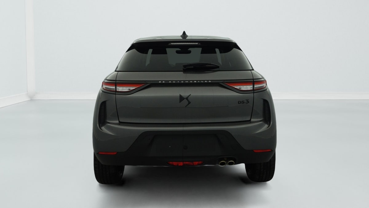 DS DS3 PURETECH 130 EAT 8 PERFORMANCE LINE +