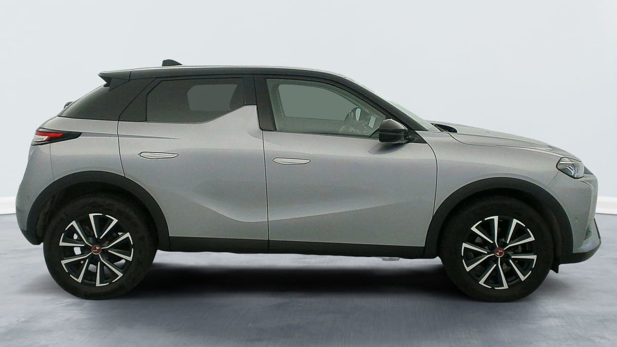 DS DS3 PURETECH 130 EAT8 PERFORMANCE LINE