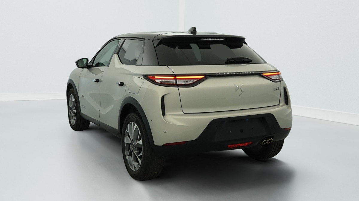 DS DS3 PURETECH 130 EAT8 ESPRIT DE VOYAGE
