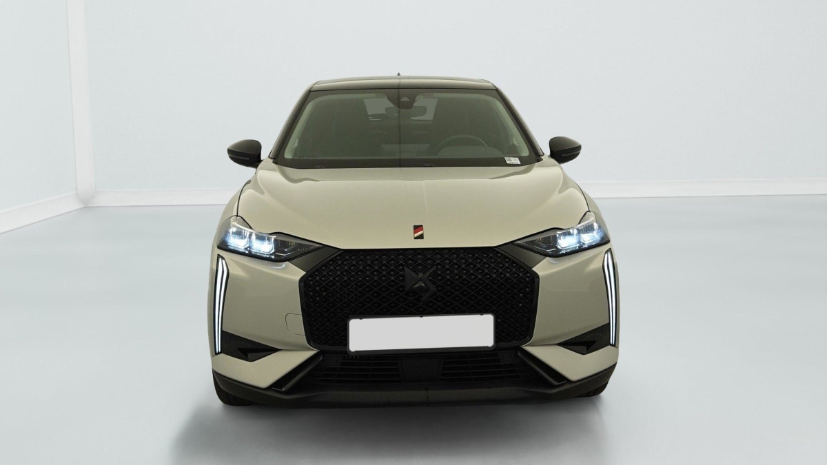 DS DS3 PURETECH 130 EAT8 PERFORMANCE LINE