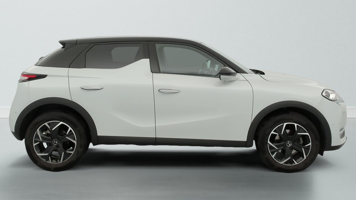 DS DS3 Crossback - Image 8