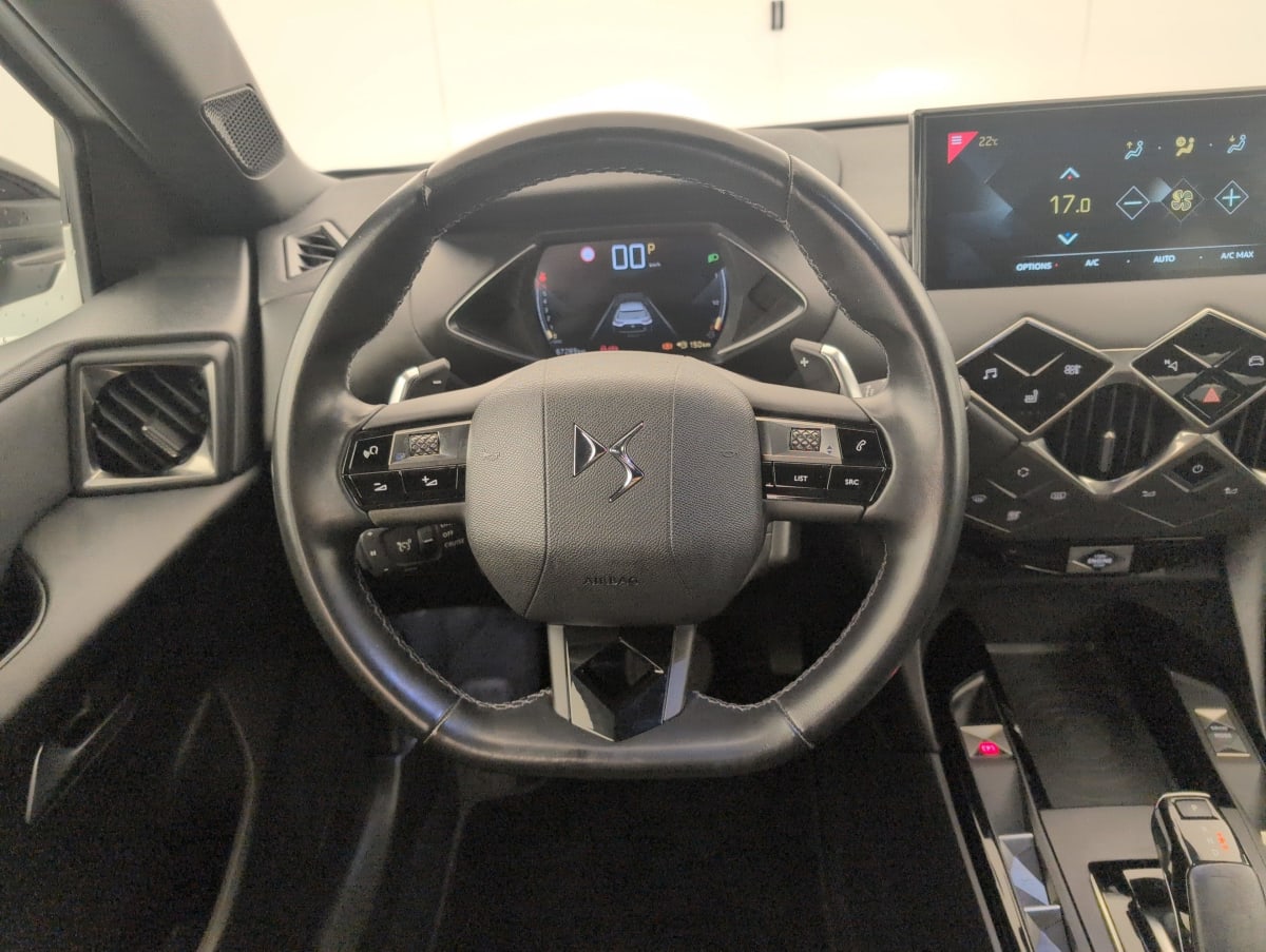 DS DS3 Crossback - Image 14