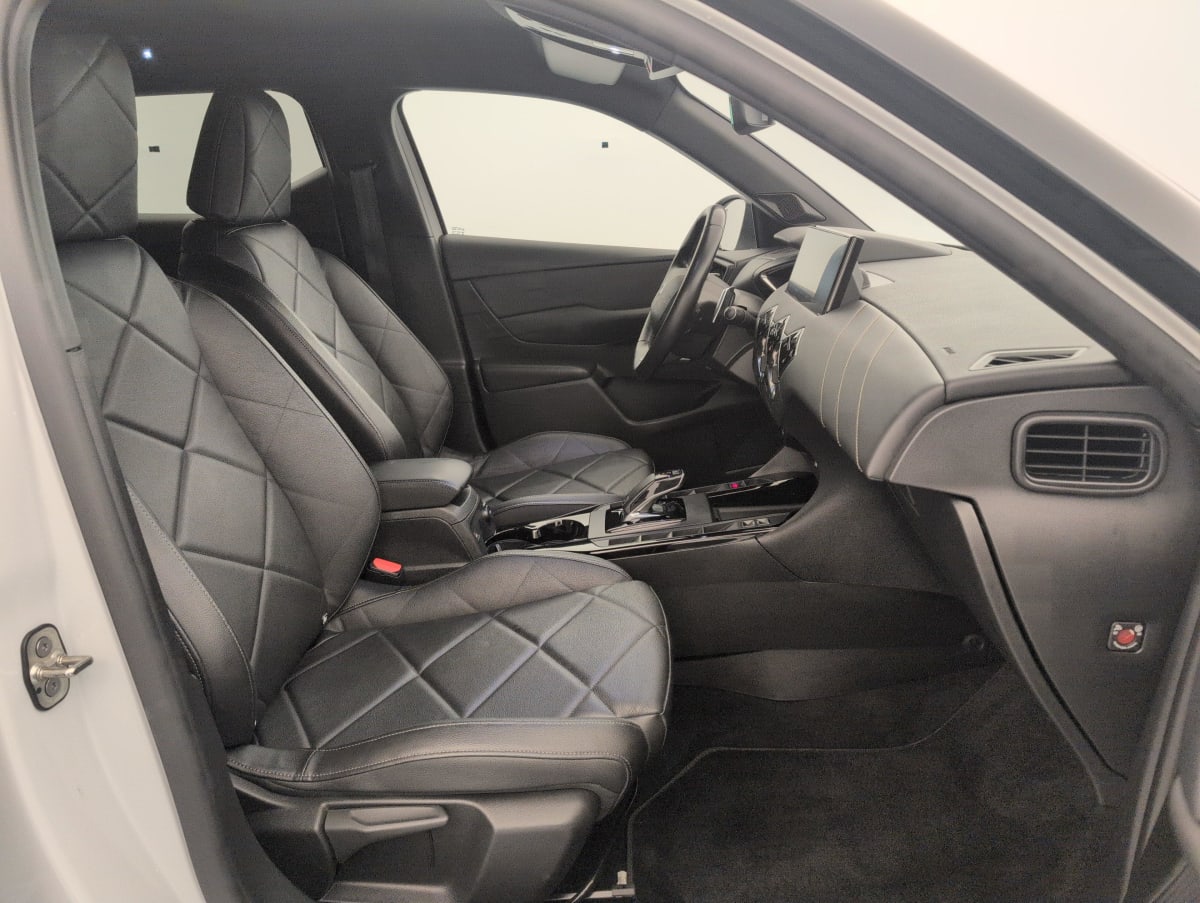 DS DS3 Crossback - Image 9