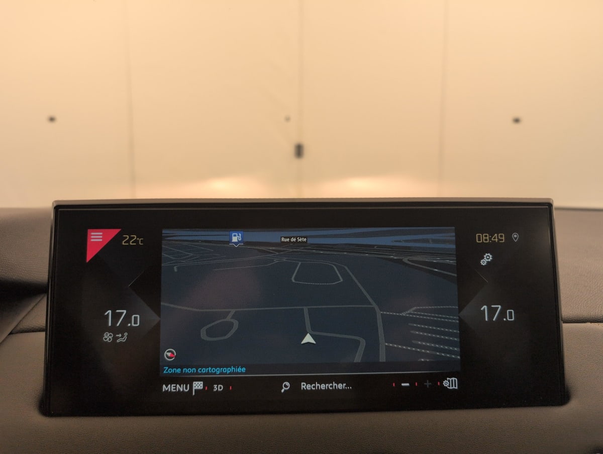 DS DS3 Crossback - Image 19