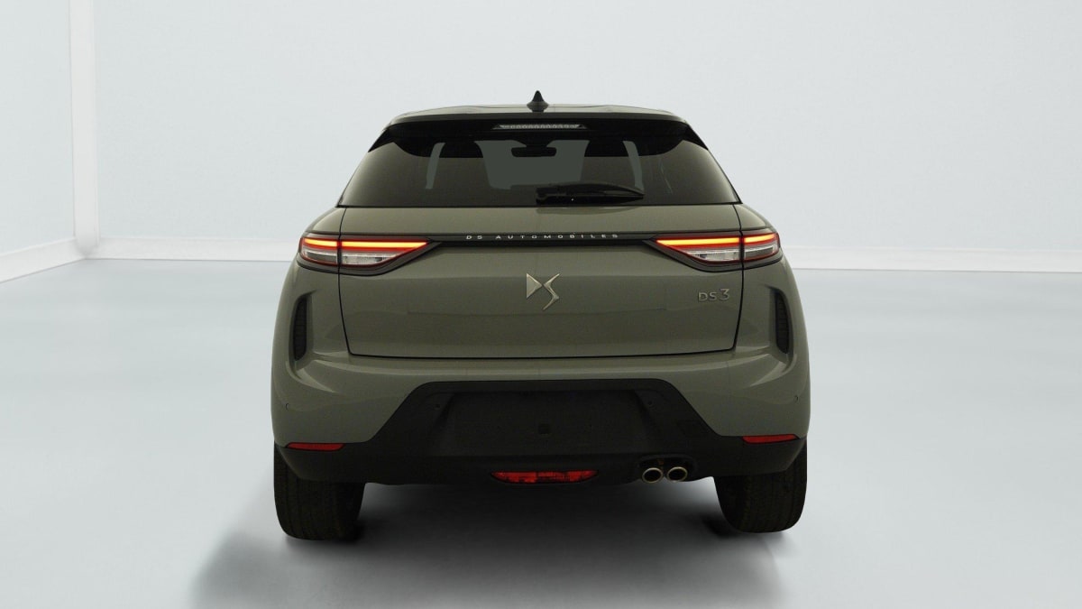 DS DS3 PURETECH 130 EAT8 ESPRIT DE VOYAGE