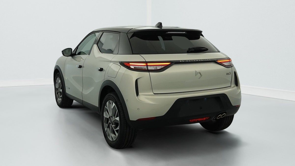 DS DS3 PURETECH 130 EAT8 ESPRIT DE VOYAGE