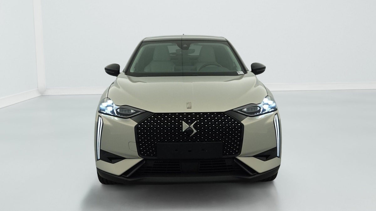 DS DS3 PURETECH 130 EAT8 ESPRIT DE VOYAGE